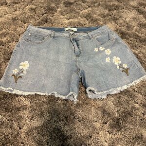 Women’s shorts size 16 est 1946 Denim